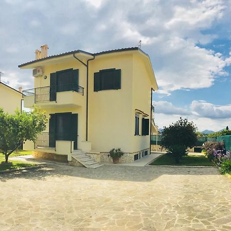 Domus Thalia Villa Sperlonga Buitenkant foto