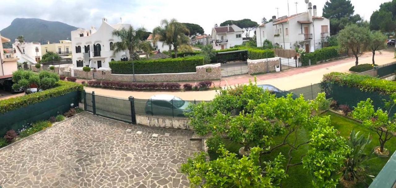 Domus Thalia Villa Sperlonga Buitenkant foto